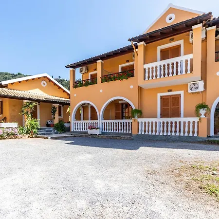 Apartament Mires House Side First Floor 7