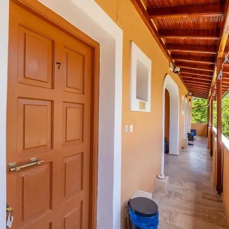 Mires House Side First Floor 7 Apartament Agios Gordios (Corfu)