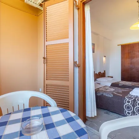Apartment Mires House Side First Floor 7 *