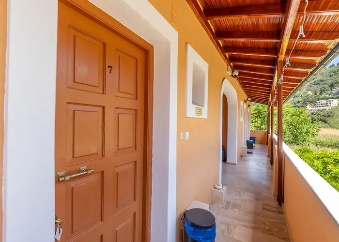 Mires House Side First Floor 7 Apartmán Agios Gordios (Corfu)