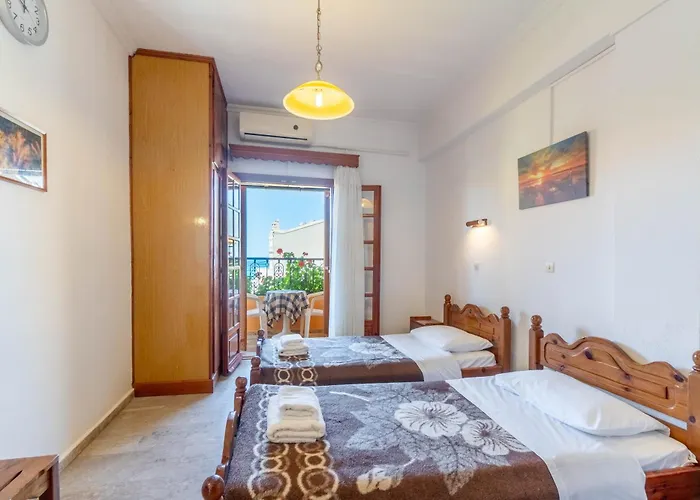 Mires House Side First Floor 7 *